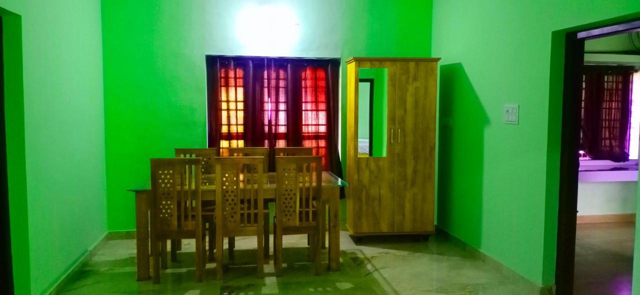 קאלפטה Empire Homestay מראה חיצוני תמונה