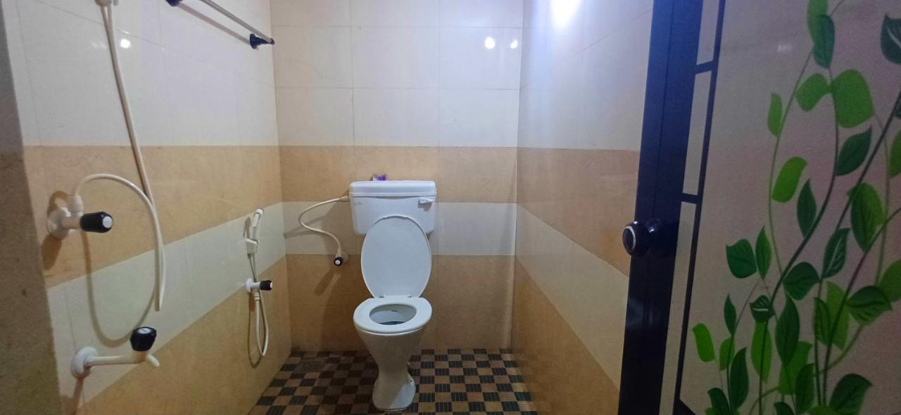 קאלפטה Empire Homestay מראה חיצוני תמונה